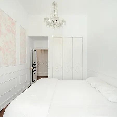 Chiado Deluxe By Homing ליסבון